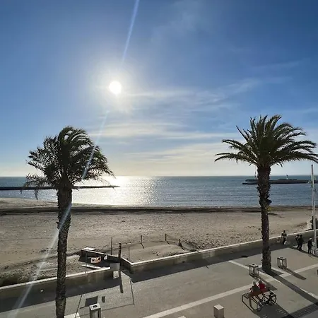 Apartment Appartement Mar E Souleu Avec Terrasse Et Vue Mer Au Grau Du Roi