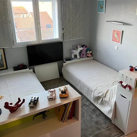 Mar E Souleu Avec Terrasse Et Vue Au Grau Du Roi Apartament *