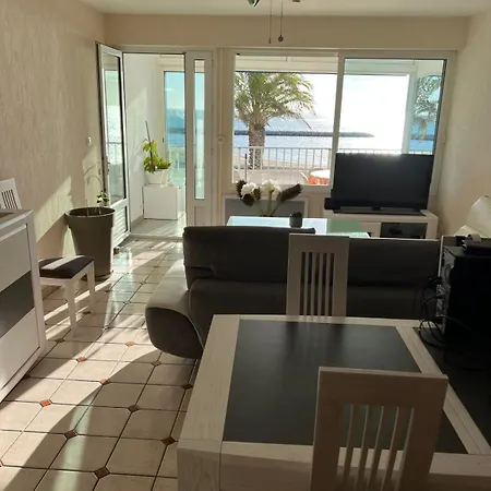Apartment Appartement Mar E Souleu Avec Terrasse Et Vue Mer Au Grau Du Roi *