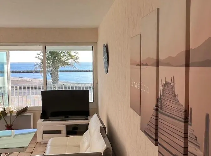 Mar E Souleu Avec Terrasse Et Vue Au Grau Du Roi Apartamento Le Grau-du-Roi