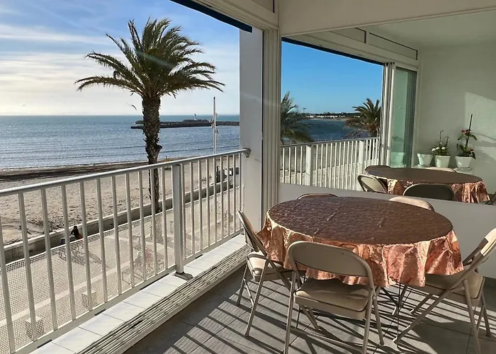 Mar E Souleu Avec Terrasse Et Vue Au Grau Du Roi Apartamento *